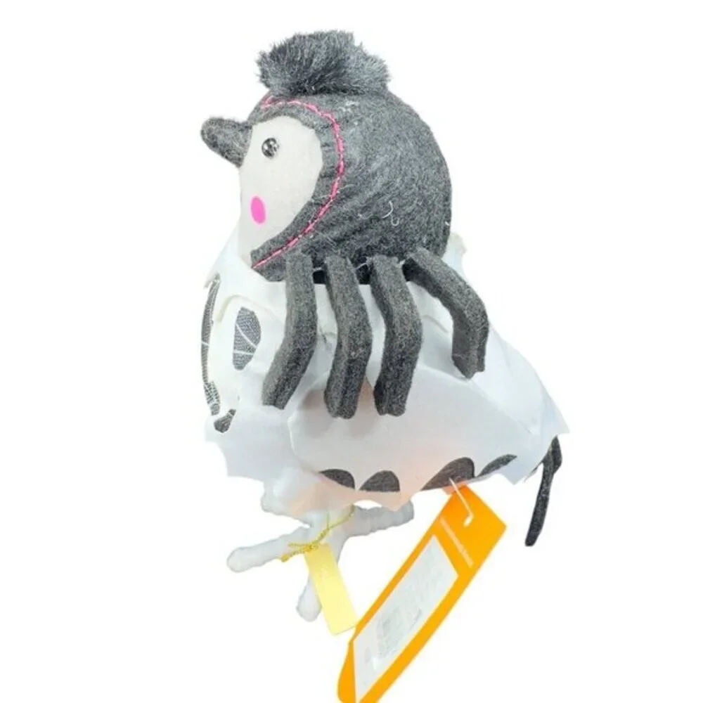 Target Hyde &‎ EEK Featherly Friends Fabric Bird 2024 With Tags Figure Skitter